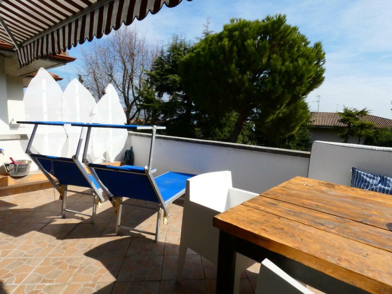 Penthouse Sirmione Close The Lake Екстериор снимка