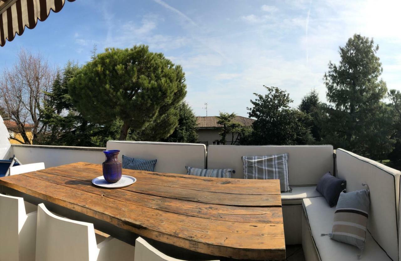 Penthouse Sirmione Close The Lake Екстериор снимка