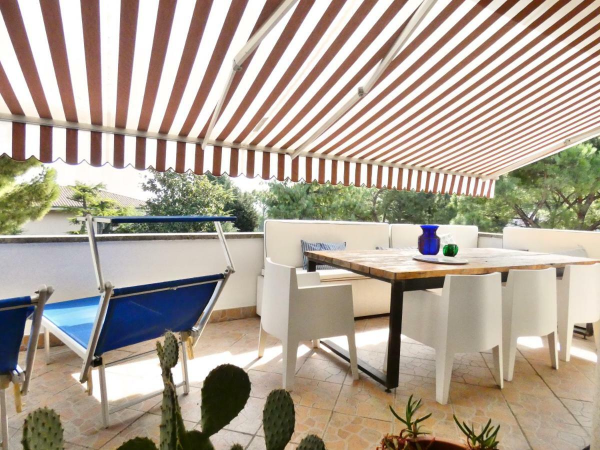 Penthouse Sirmione Close The Lake Екстериор снимка